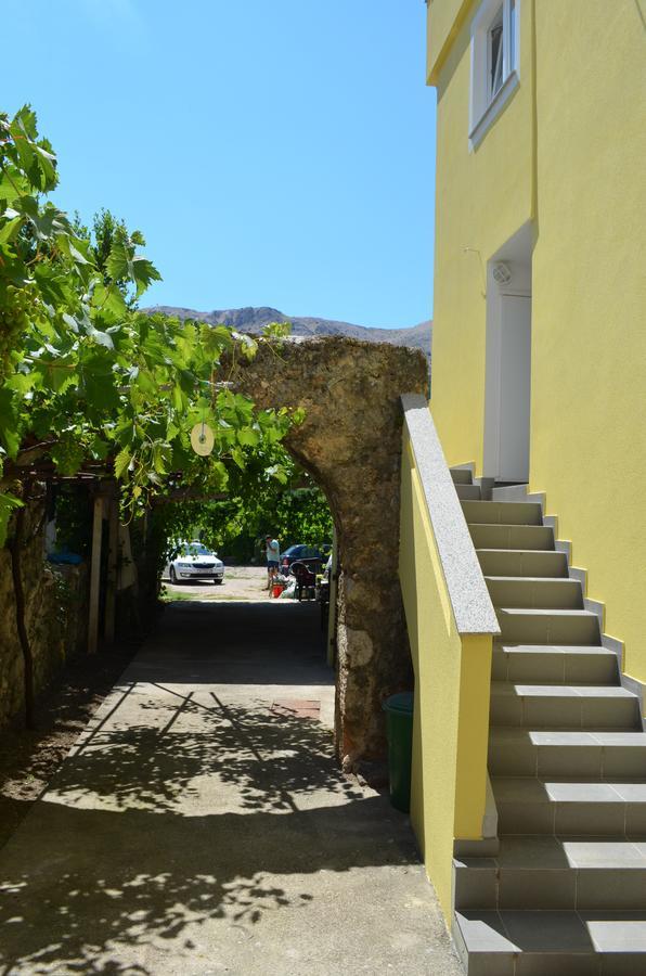 Apartments Petar Draga Bašćanska Екстериор снимка