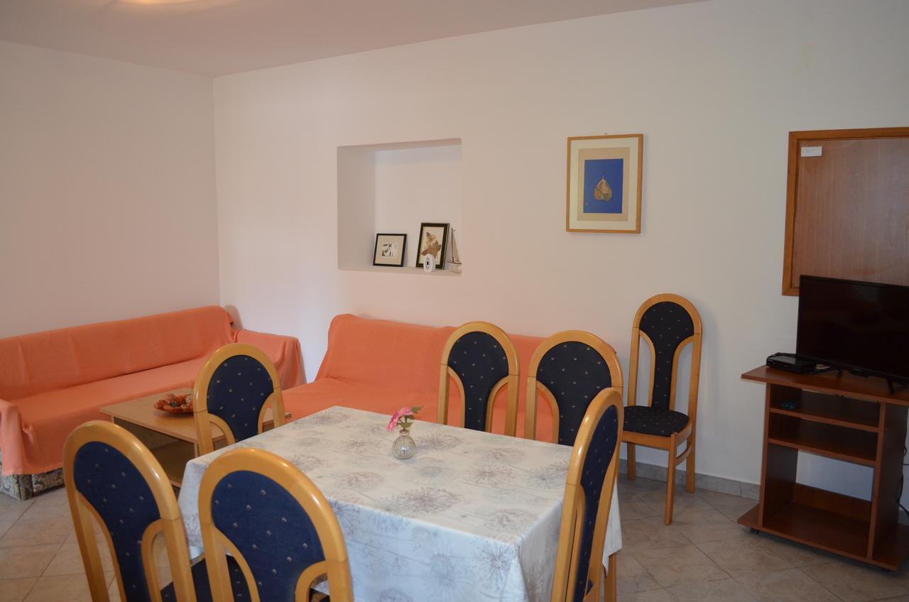 Apartments Petar Draga Bašćanska Екстериор снимка