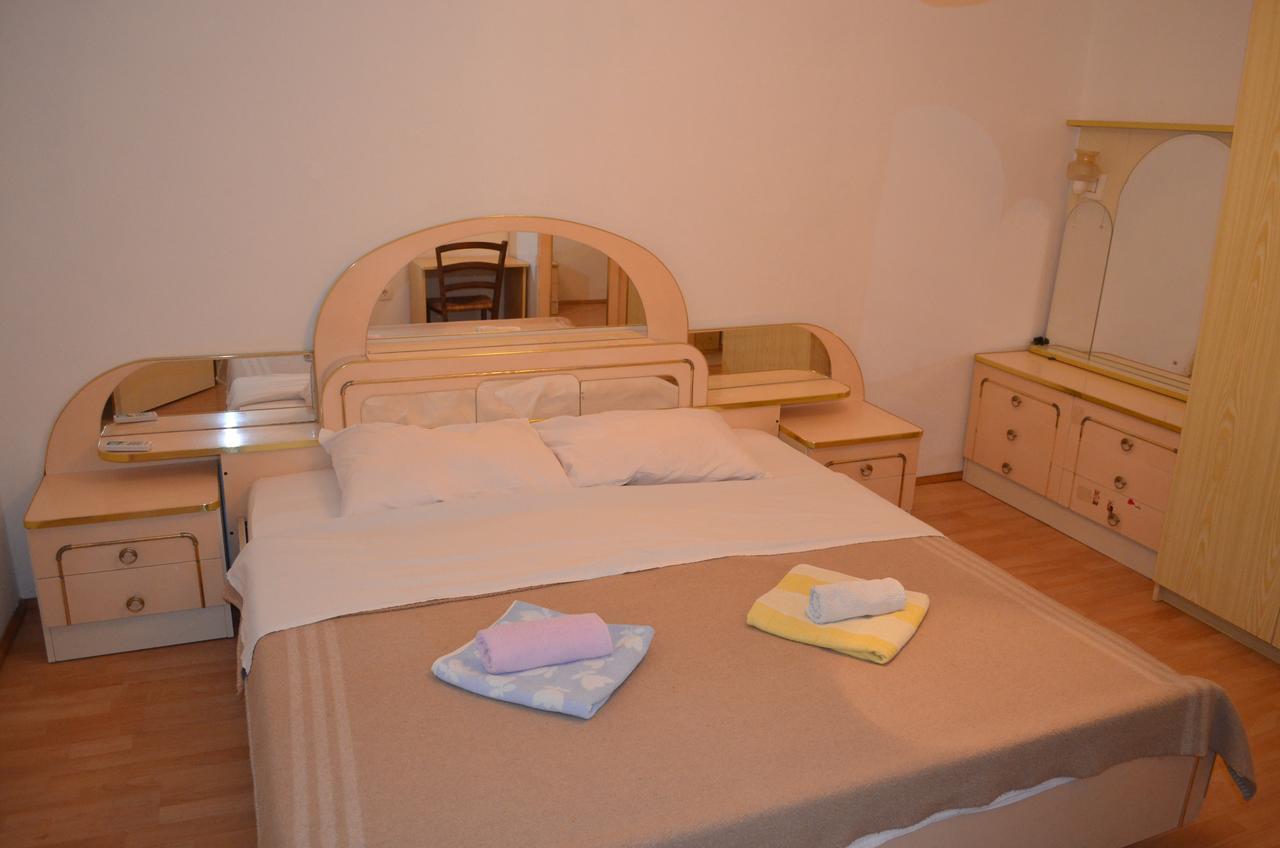 Apartments Petar Draga Bašćanska Екстериор снимка